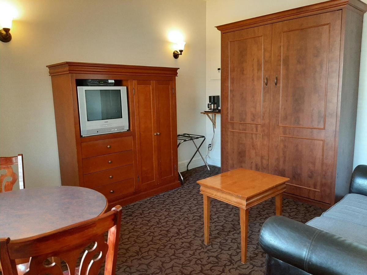 מונטריאול Auberge Le Jardin D'Antoine מראה חיצוני תמונה