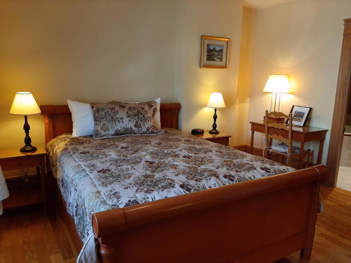 מונטריאול Auberge Le Jardin D'Antoine מראה חיצוני תמונה